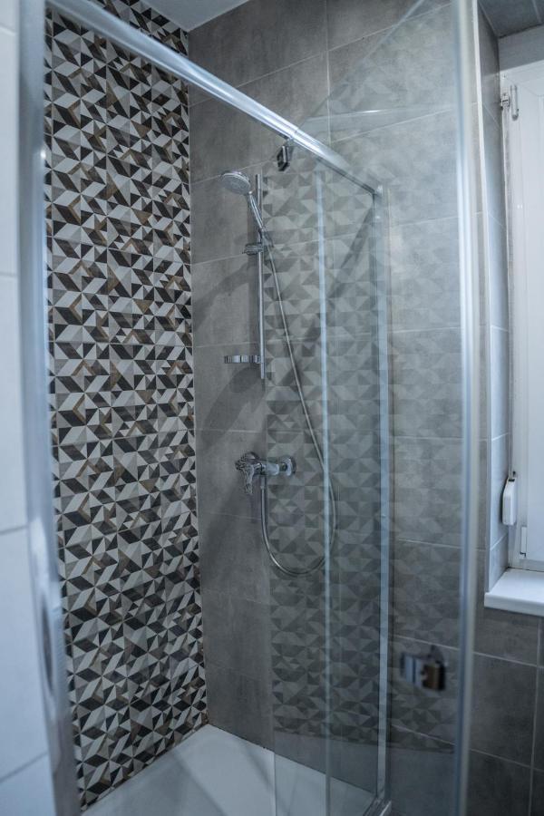 Attila Luxury Apartment แซแก็ด ภายนอก รูปภาพ